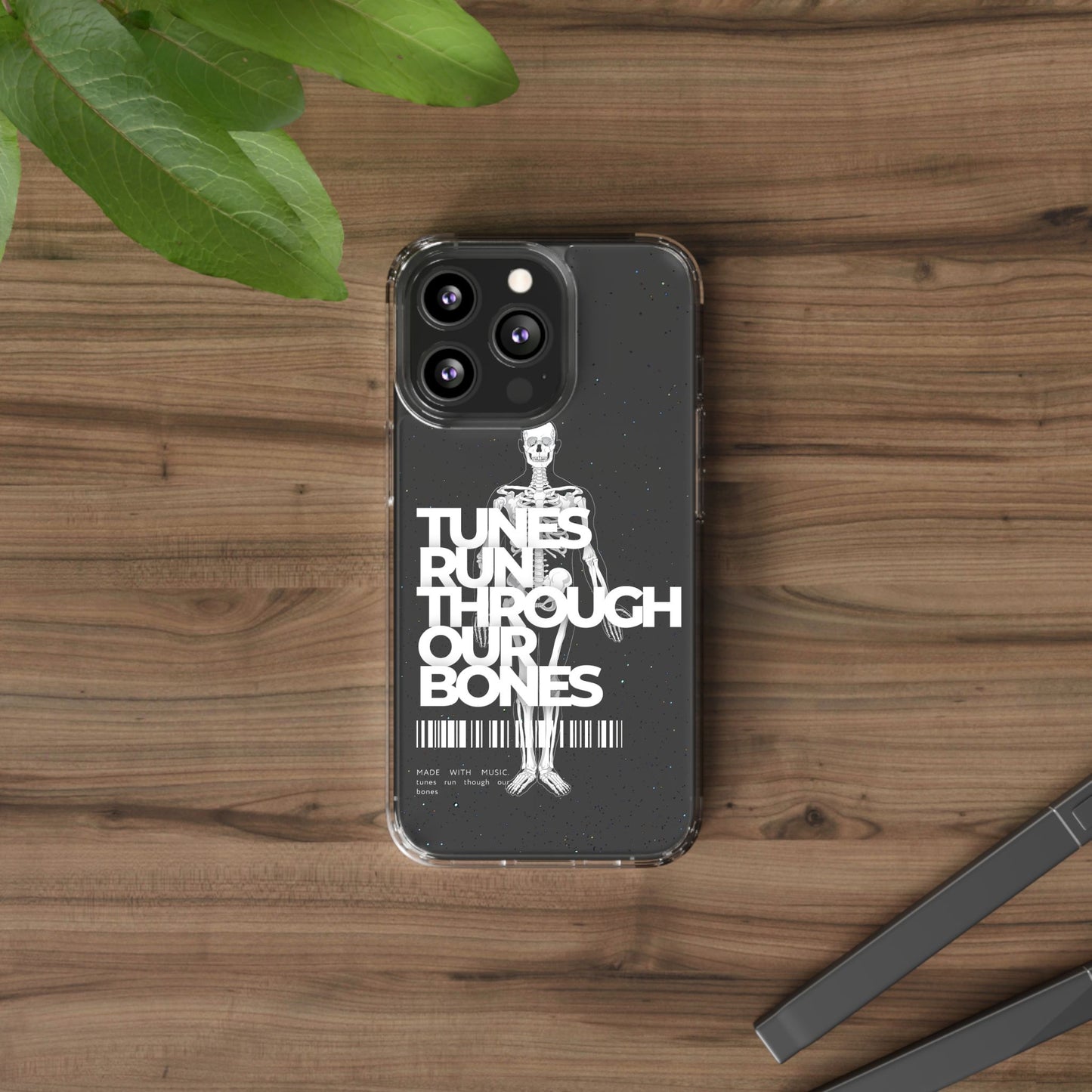 ROUE CLOTHING - Tunes run through our bones phone case
